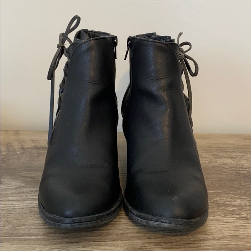 Super Cute Barely Worn Booties